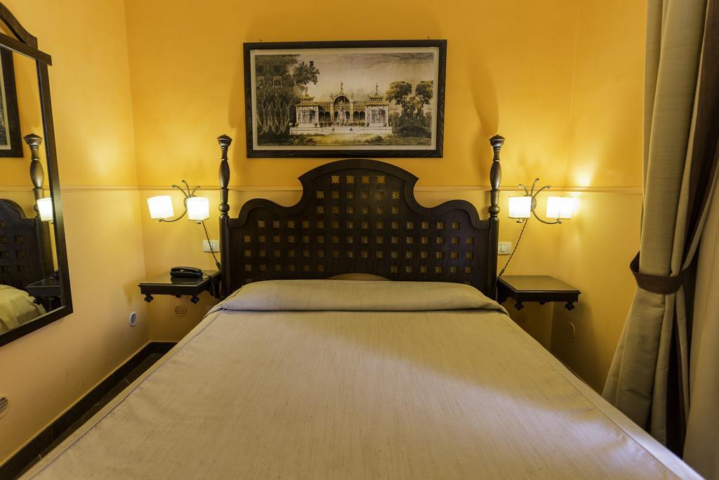 סירקוזה Hotel Dei Coloniali מראה חיצוני תמונה